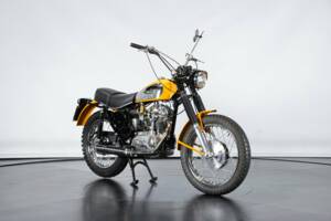 Immagine 4/50 di Ducati 250 Scrambler (1971)
