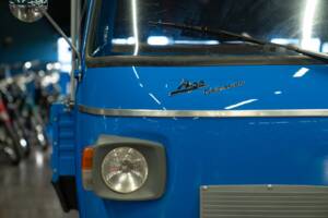 Bild 18/29 von Piaggio Vespa APE 600 MP (1976)