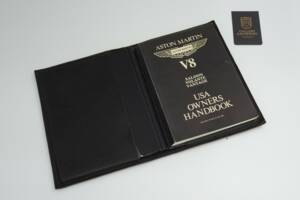 Image 8/50 of Aston Martin V8 Volante (1982)