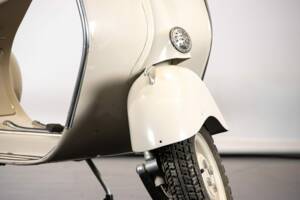 Bild 25/50 von Piaggio Vespa 150 "Struzzo" VL (1955)