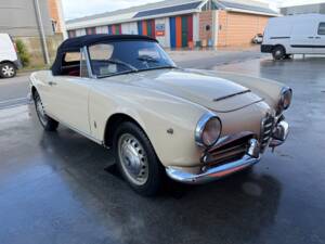 Bild 1/100 von Alfa Romeo Giulia 1600 Spider (1962)
