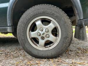 Bild 12/29 von Land Rover Discovery 2.5 Td5 (1999)