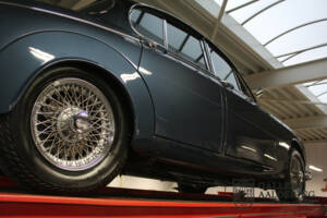 Image 34/50 of Jaguar Mk II 3.4 (1966)