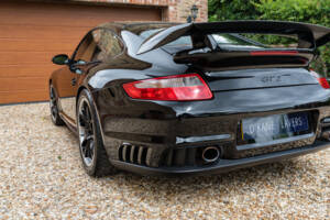 Bild 20/47 von Porsche 911 GT2 (2009)