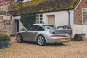 Image 16/104 of Porsche 911 Carrera RS (1995)