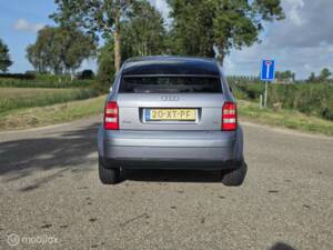 Bild 9/25 von Audi A2 1.4 (2004)