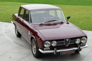 Image 18/50 of Alfa Romeo 1750 Berlina (1971)