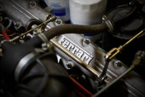 Image 91/100 of Ferrari 412 (1986)