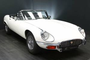 Image 9/49 de Jaguar Type E V12 (1974)