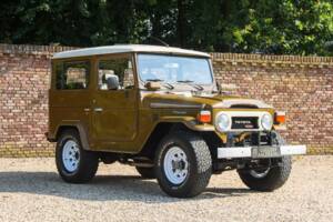 Image 21/50 de Toyota Land Cruiser BJ 40 (1979)