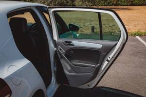 Imagen 36/42 de Volkswagen Golf VI GTI (2011)