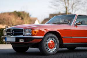 Afbeelding 2/24 van Mercedes-Benz 450 SL (1979)