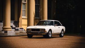 Image 2/33 of Peugeot 504 Coupé (1979)