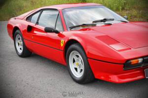 Bild 13/55 von Ferrari 308 GTBi (1981)