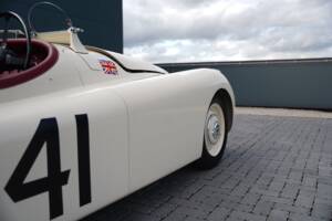 Image 47/50 of Jaguar XK 120 OTS (1950)