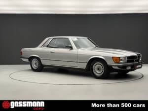 Immagine 3/15 di Mercedes-Benz 380 SLC (1981)