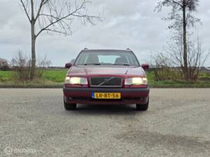 Image 3/38 de Volvo 850 2.5-20V (1995)
