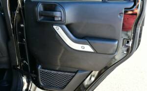 Image 39/50 de Jeep Wrangler Sahara 4.0L (2014)
