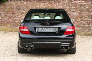 Image 6/50 of Mercedes-Benz C 63 AMG (2012)