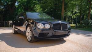 Immagine 56/68 di Bentley Flying Spur V8 S (2017)