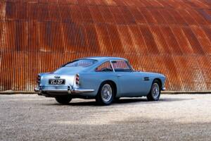 Afbeelding 2/46 van Aston Martin DB 4 (1962)
