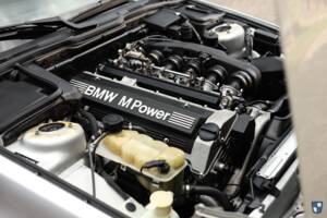 Bild 17/74 von BMW M5 Touring (1992)