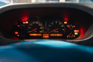 Image 18/33 of Porsche 928 GTS (1992)