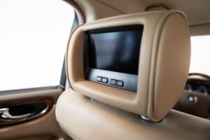 Bild 22/32 von Jaguar XJ 8 3.5 (2005)