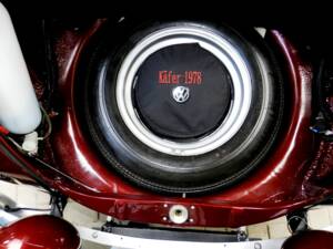 Image 19/54 de Volkswagen Beetle 1303 LS (1978)