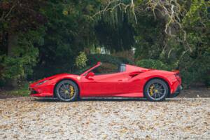 Bild 8/43 von Ferrari F8 Spider (2020)