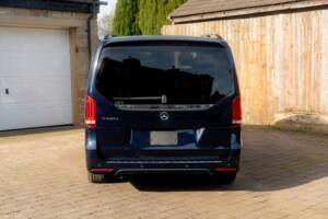 Bild 6/50 von Mercedes-Benz V 220 D (2021)