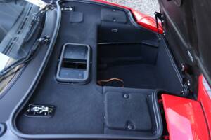 Bild 33/50 von Ferrari F 355 Berlinetta (1996)