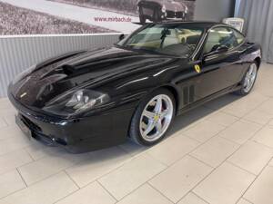 Imagen 4/18 de Ferrari 575M Maranello (2004)