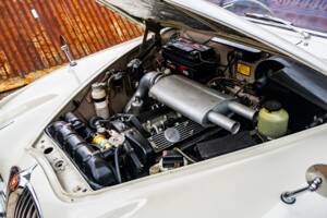 Bild 44/51 von Jaguar 240 (1968)