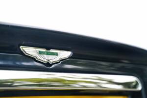 Bild 43/50 von Aston Martin DB 7 Vantage Volante (2002)