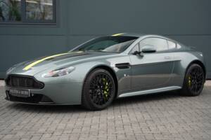 Bild 4/50 von Aston Martin V12 Vantage AMR (2017)