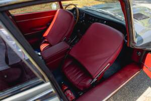Image 17/20 de Jaguar Type E (2+2) (1967)