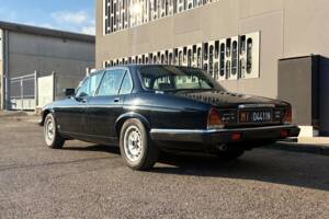 Imagen 4/19 de Jaguar XJ 6 4.2 (1981)