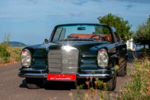 Bild 37/41 von Mercedes-Benz 250 SE (1967)