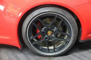Image 42/50 of Porsche 911 Carrera 4S (2011)