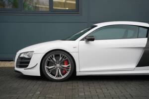 Bild 23/50 von Audi R8 GT (2011)