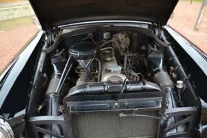 Imagen 15/19 de Mercedes-Benz 220 a (1956)