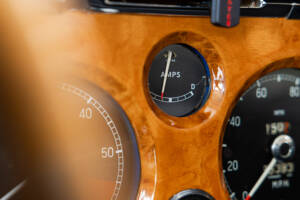 Immagine 17/39 di Jaguar XK 150 DHC (1960)
