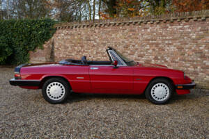 Image 42/50 de Alfa Romeo 2.0 Spider (1988)