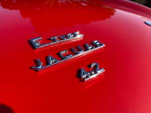 Image 35/62 of Jaguar E-Type (1969)