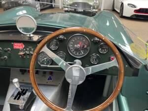 Bild 5/9 von Aston Martin DBR1 (2017)
