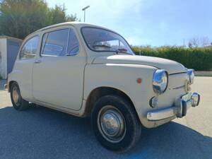 Image 15/44 of FIAT 600 D (1967)