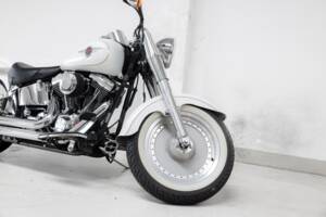 Image 25/34 of Harley-Davidson DUMMY (2002)