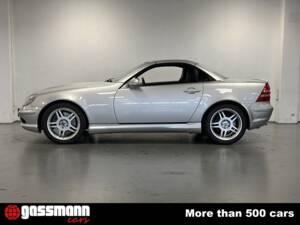 Image 5/15 of Mercedes-Benz SLK 32 AMG (2001)