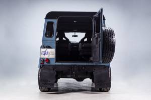 Image 33/34 of Land Rover Defender 90 Heritage (2007)